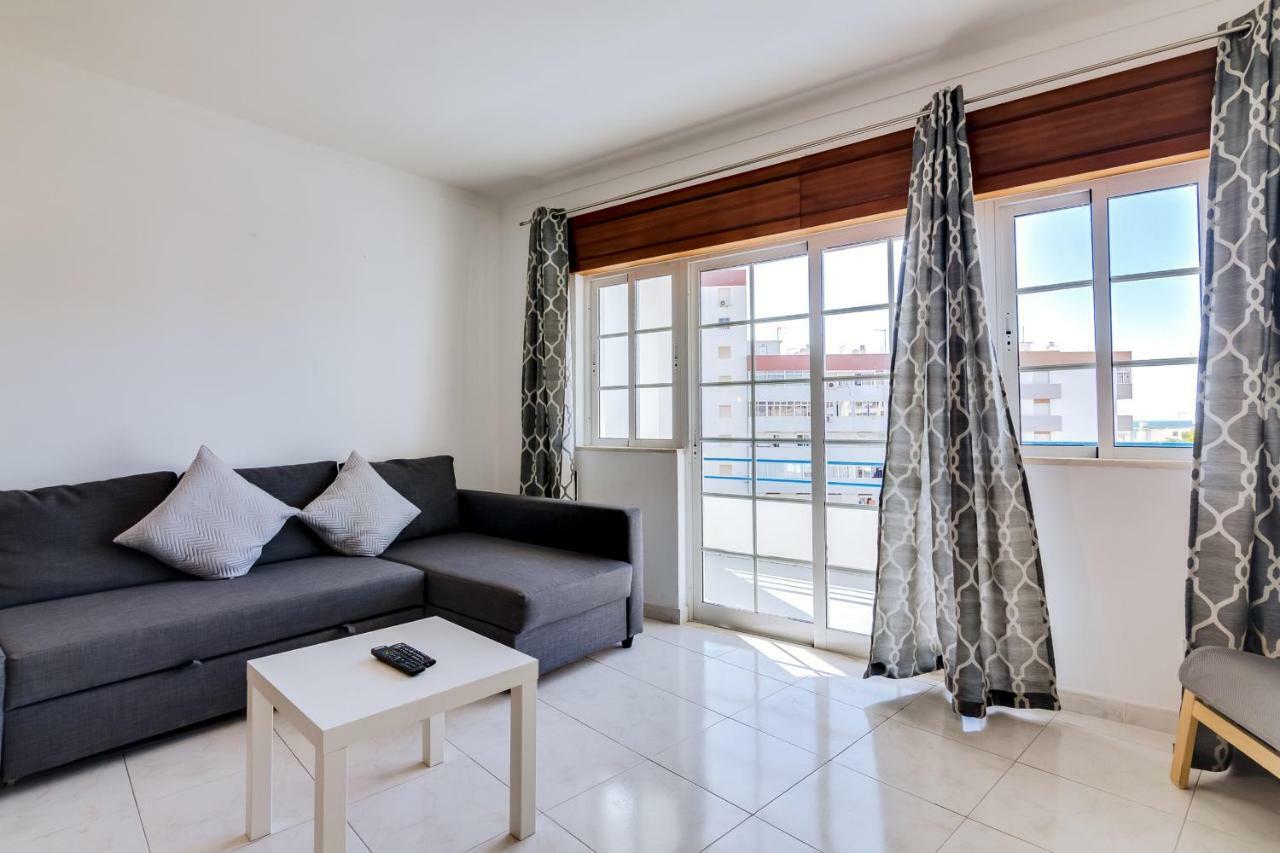 Rei - Quarteira - 3 Min To The Beach Vilamoura Exteriör bild